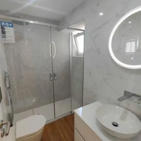 Breezy Haven 2bedroom Oasis Quarto em Acomodações Particulares Lisboa