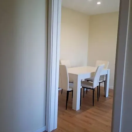 Breezy Haven 2bedroom Oasis 홈스테이 *
